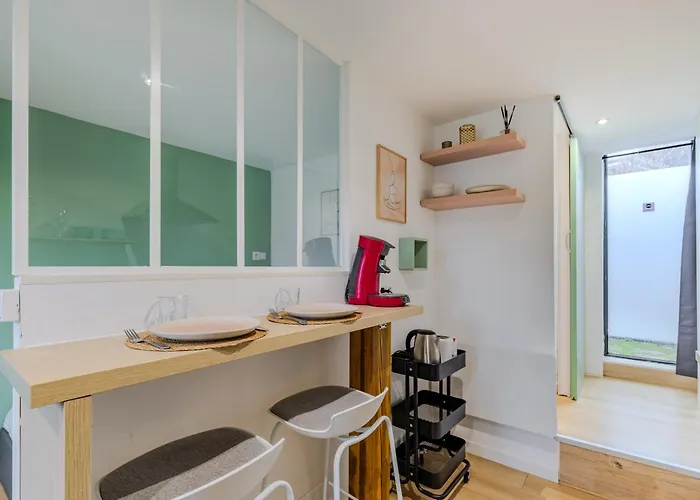 Le Mermoz - Parking Gratuit - Airport 15min Apartamento